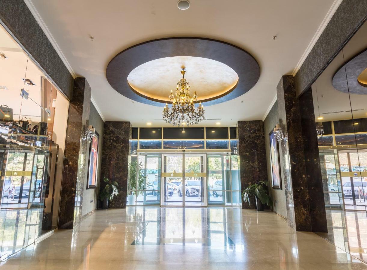 Delux And Urban Apartments Hotel Tre Canne Budva Exterior foto