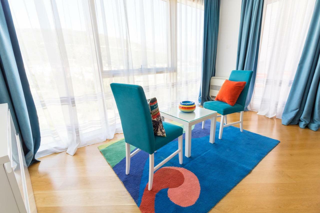 Delux And Urban Apartments Hotel Tre Canne Budva Exterior foto